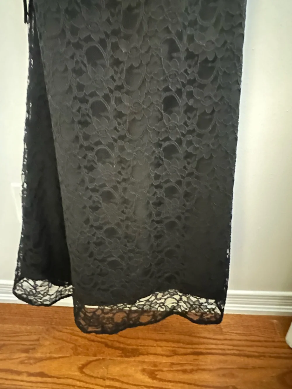 Mori Lee Madeline Gardner Black Lace Formal Gown - Size 8 - Floor Length - Picture 4 of 7